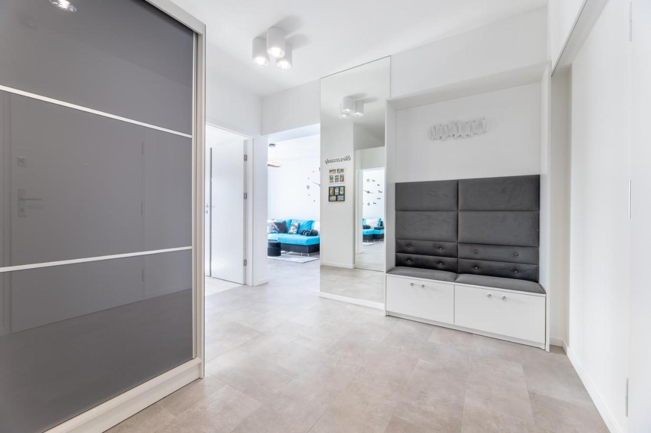 Leo Apartament Delux Ustrzyki Dolne Exterior photo
