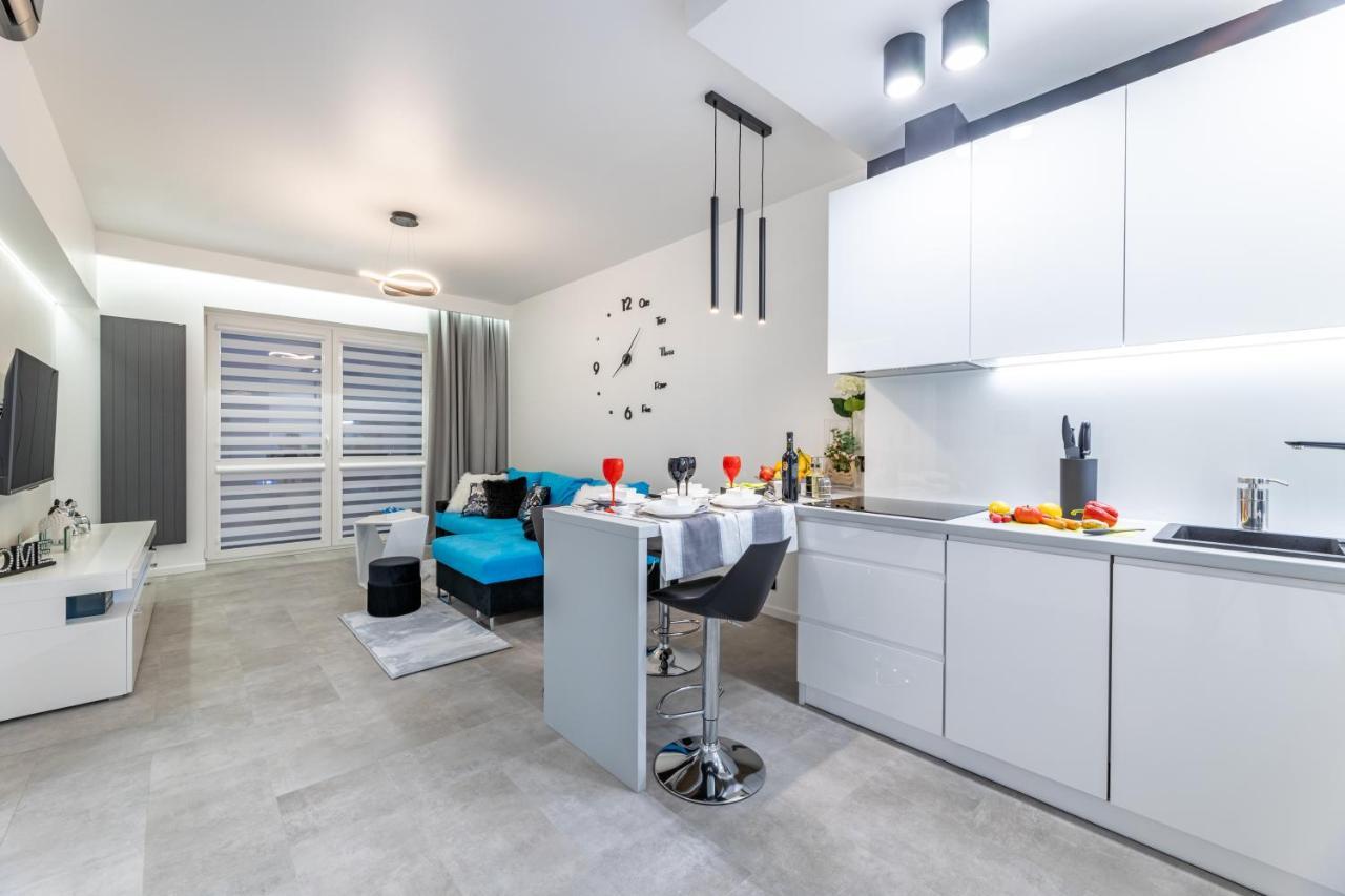 Leo Apartament Delux Ustrzyki Dolne Exterior photo